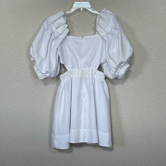 NWOT Sovere white Noble puff sleeve cutout mini dress - Picture 3 of 4